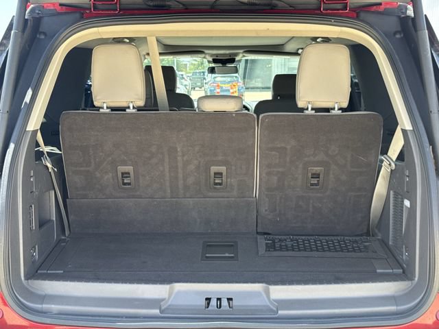 Used 2020 Ford Expedition XLT w/ Equipment Group 202A RWD image 34