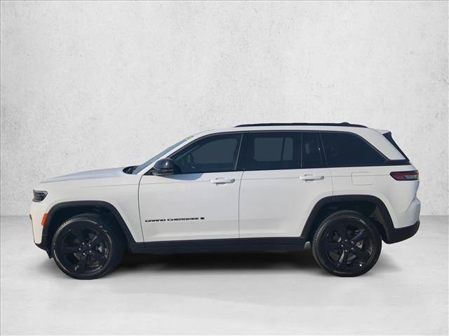 New 2026 Jeep Grand Cherokee Limited w/ Limited Altitude Package RWD image 5