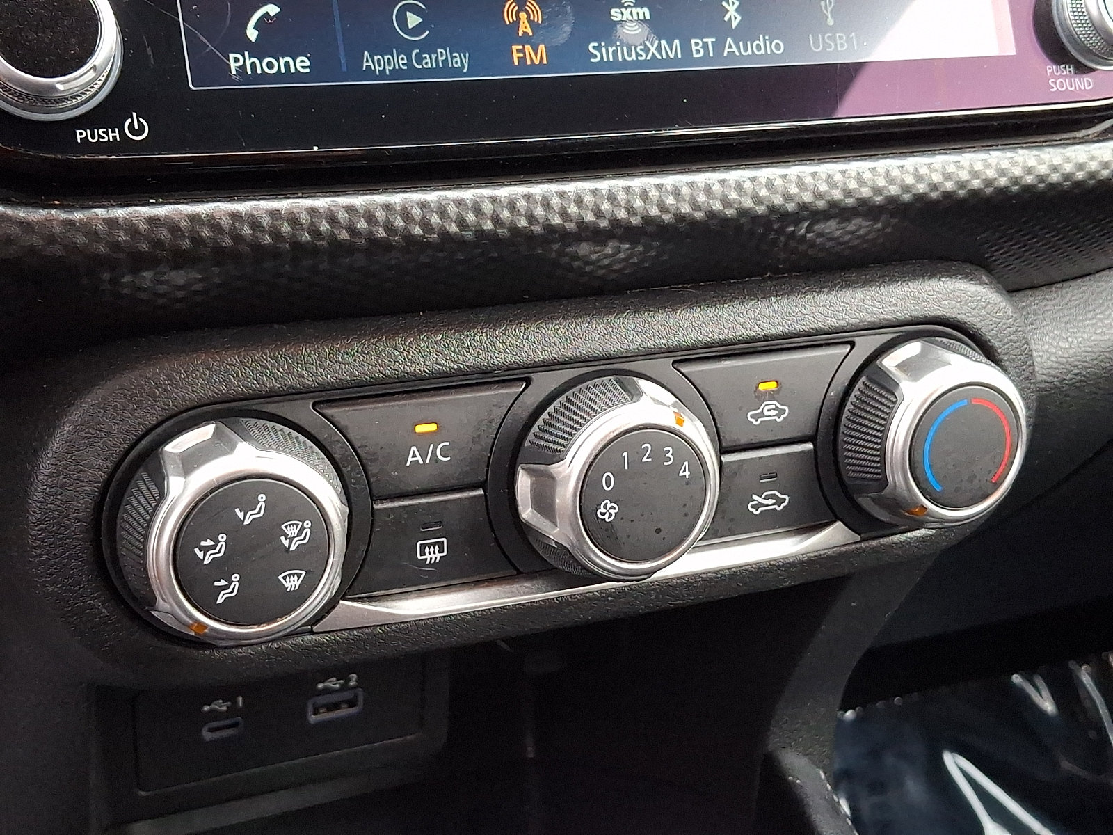 Used 2024 Nissan Kicks SV FWD image 15