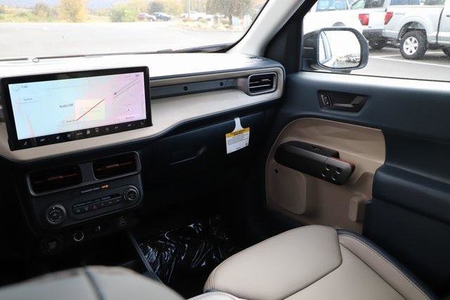 New 2025 Ford Maverick Lariat w/ 4K Tow Package image 30