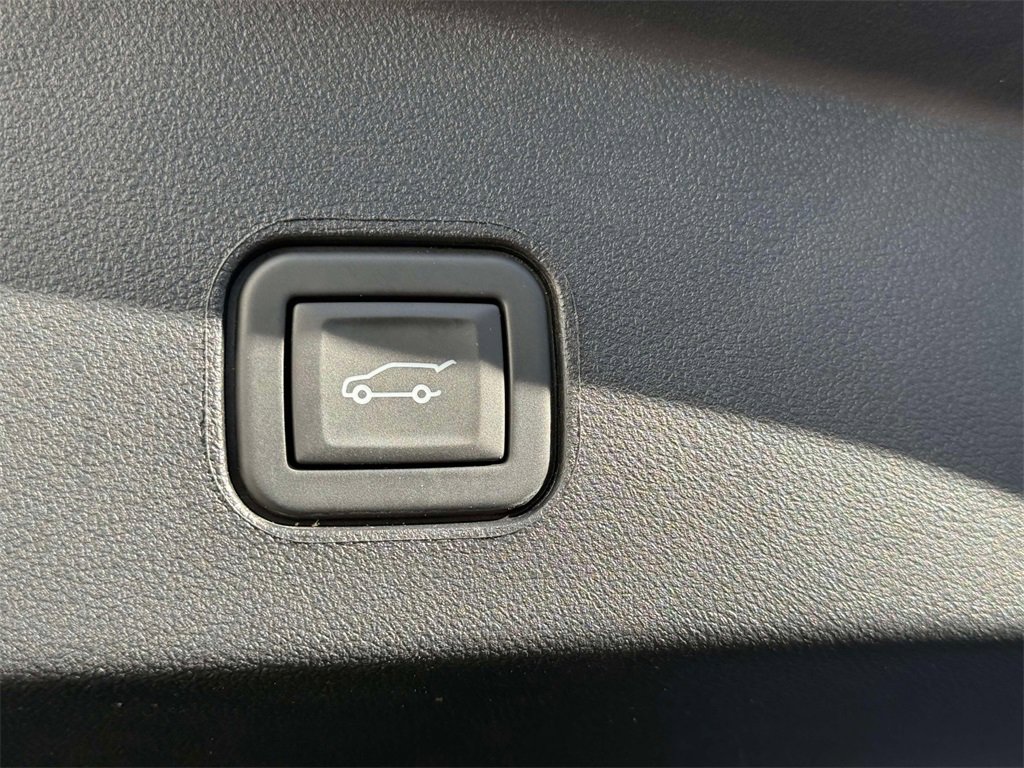 Used 2024 Cadillac Lyriq Sport w/ Nappa Leather Package image 18