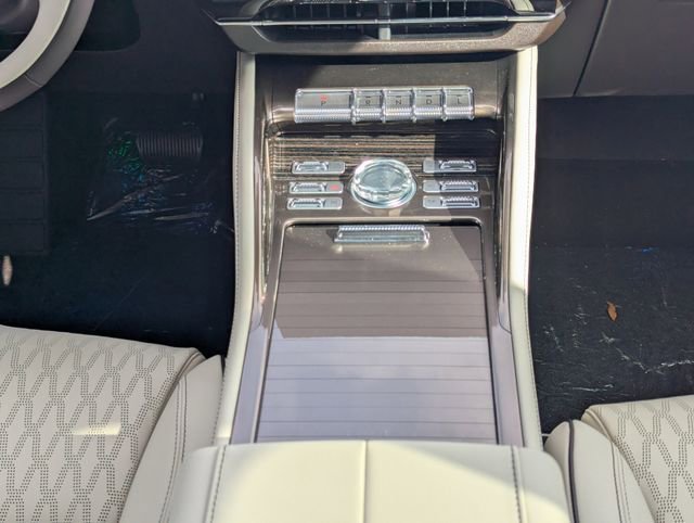 New 2026 Lincoln Nautilus Black Label AWD/4WD image 17
