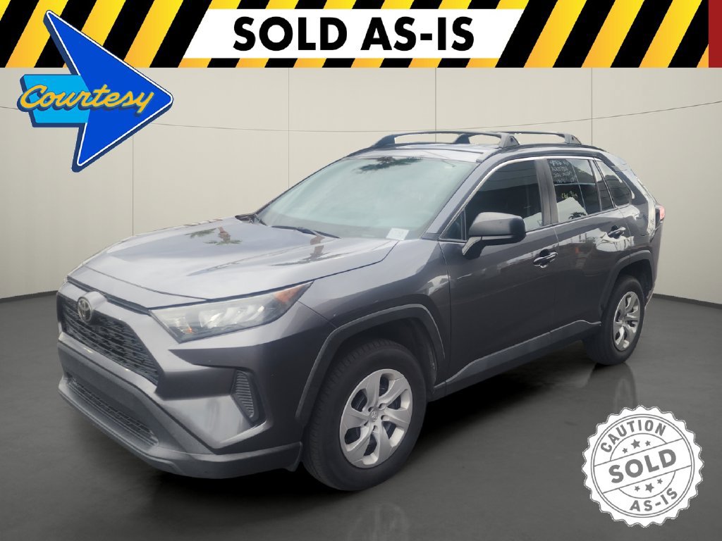 Used 2021 Toyota RAV4 LE w/ Carpet Mat Package (TMS) FWD image 3