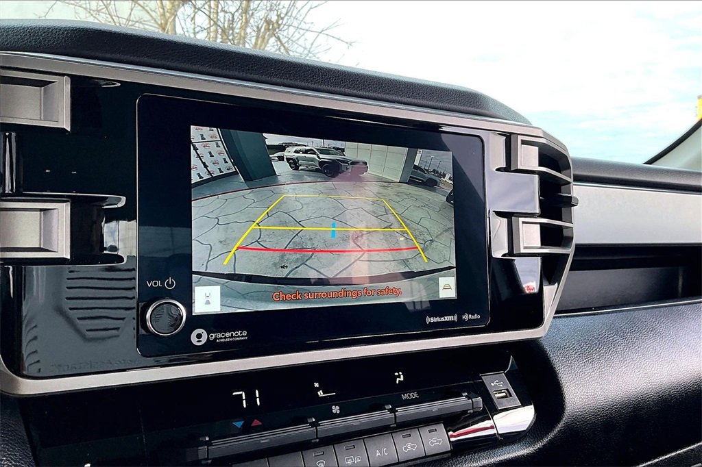 Used 2022 Toyota Tundra SR5 w/ TRD Off-Road Package image 15