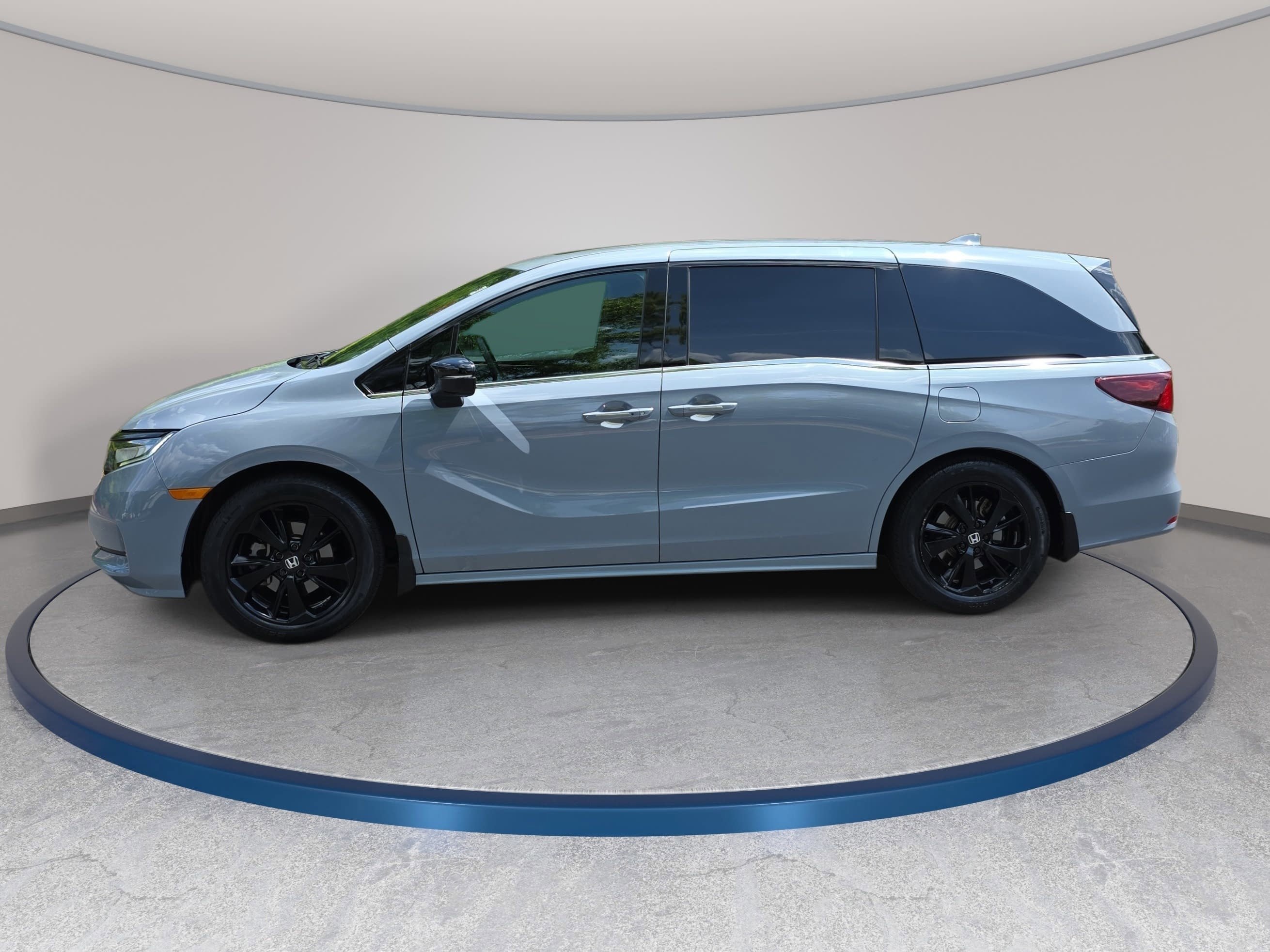 Used 2024 Honda Odyssey Sport image 8