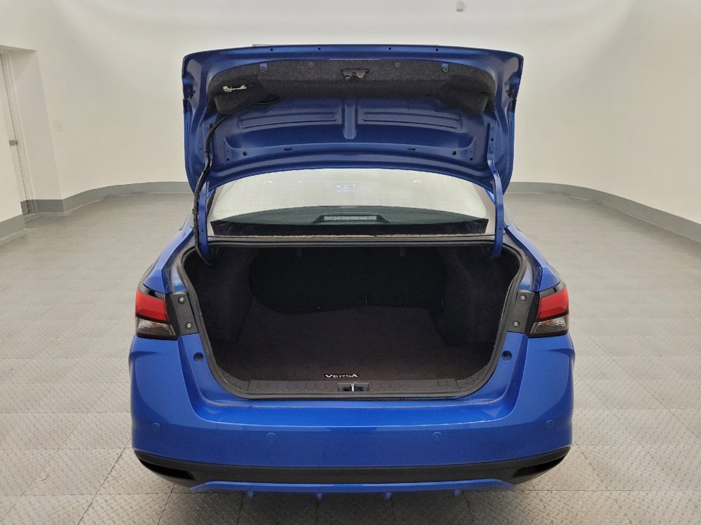 Used 2024 Nissan Versa SV w/ Trunk Package image 29