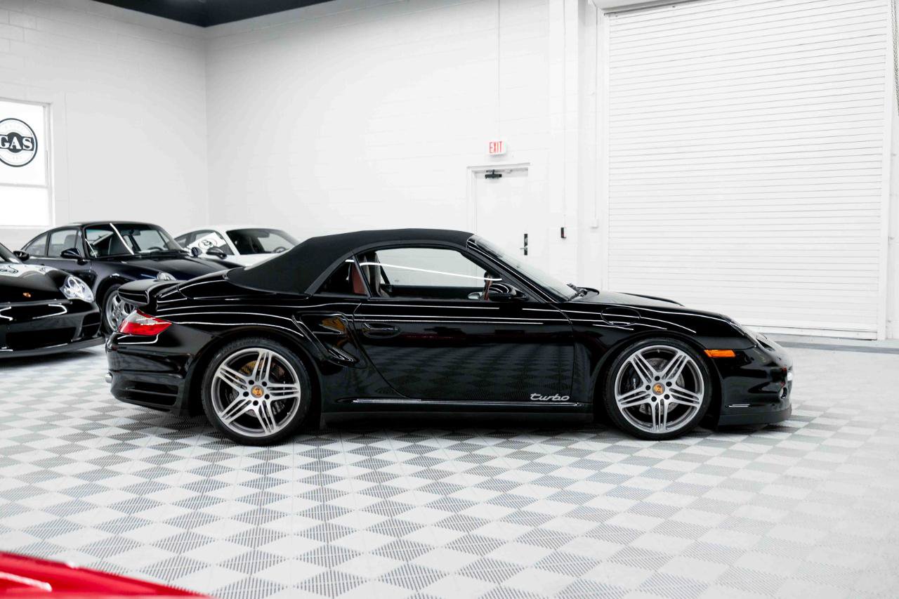 Used 2008 Porsche 911 Turbo AWD/4WD image 15
