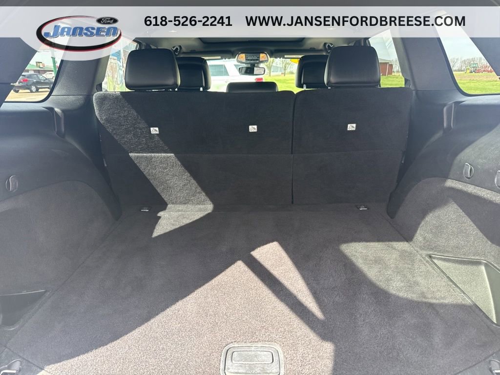 Used 2018 Jeep Grand Cherokee Limited image 30