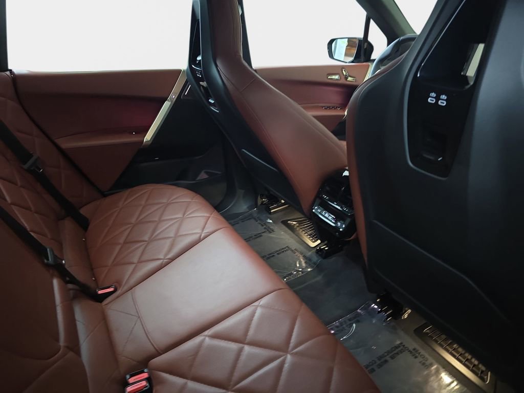 Certified 2023 BMW iX xDrive50 w/ Premium Package image 13