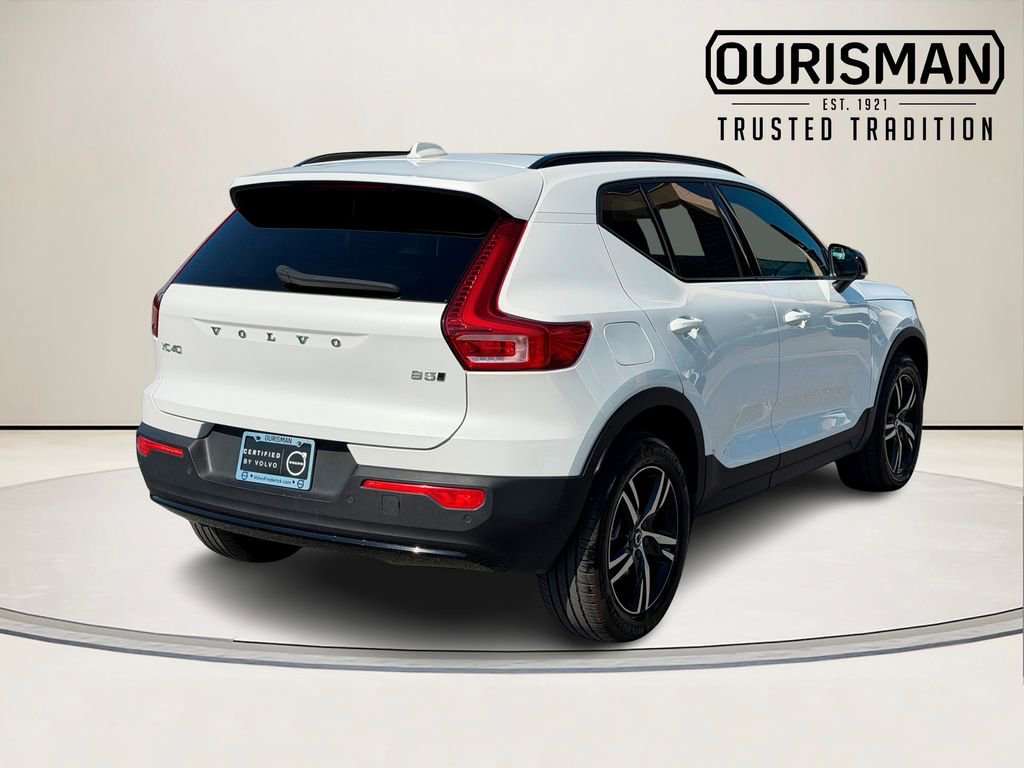 Certified 2024 Volvo XC40 B5 Core AWD/4WD image 7