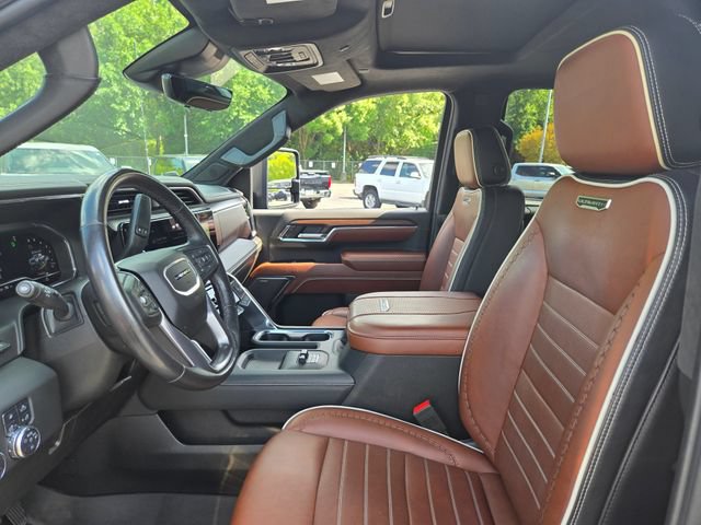 Used 2024 GMC Sierra 3500 Denali Ultimate AWD/4WD image 12