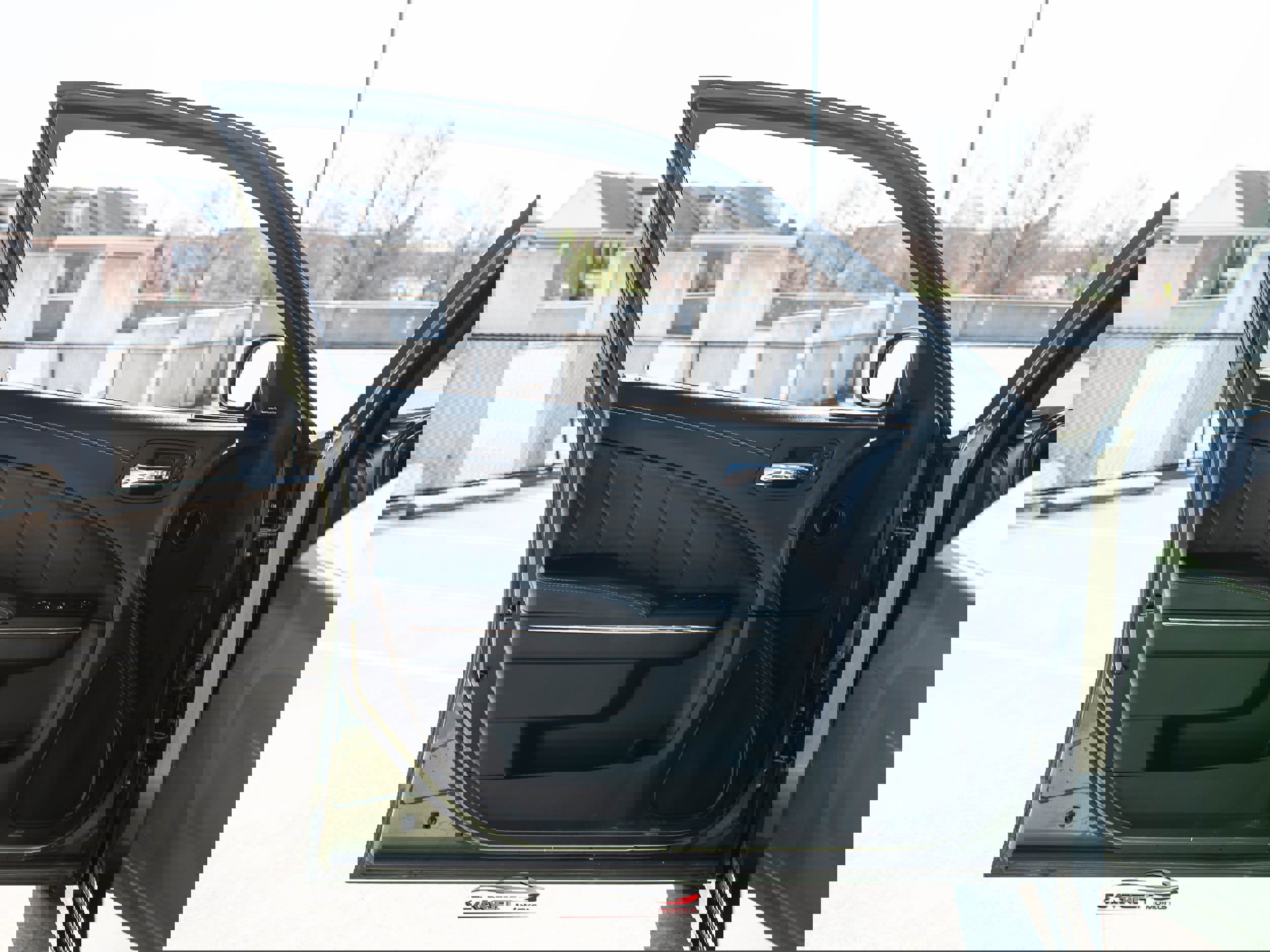 Used 2022 Dodge Charger SRT Hellcat w/ Harman/Kardon Audio Group image 39