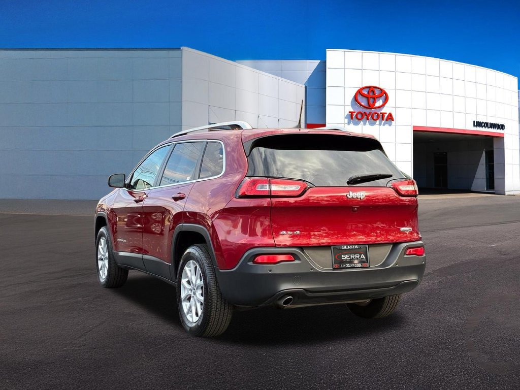 Used 2016 Jeep Cherokee Latitude w/ Safety/Convenience Group AWD/4WD image 12