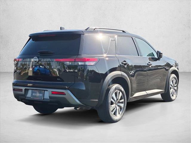 Used 2026 Nissan Pathfinder SL FWD image 5
