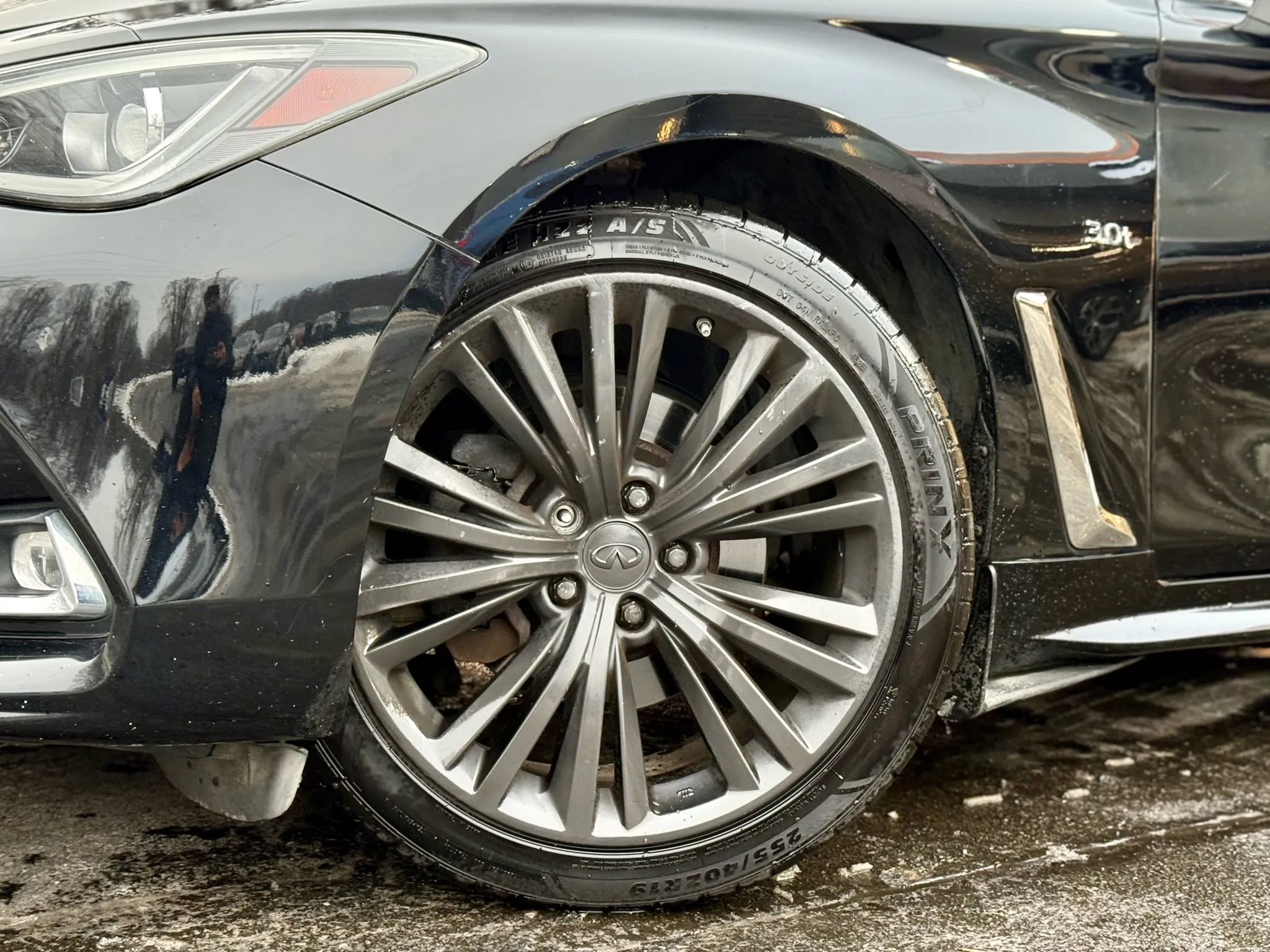 Used 2017 INFINITI Q60 3.0t w/ Cargo Package image 44