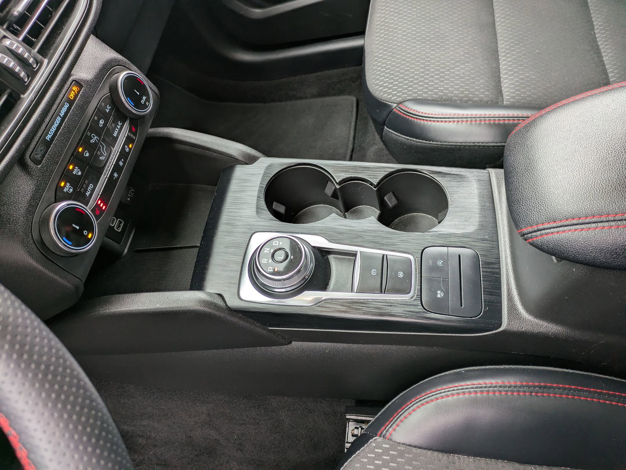 Used 2025 Ford Escape ST-Line Select image 13