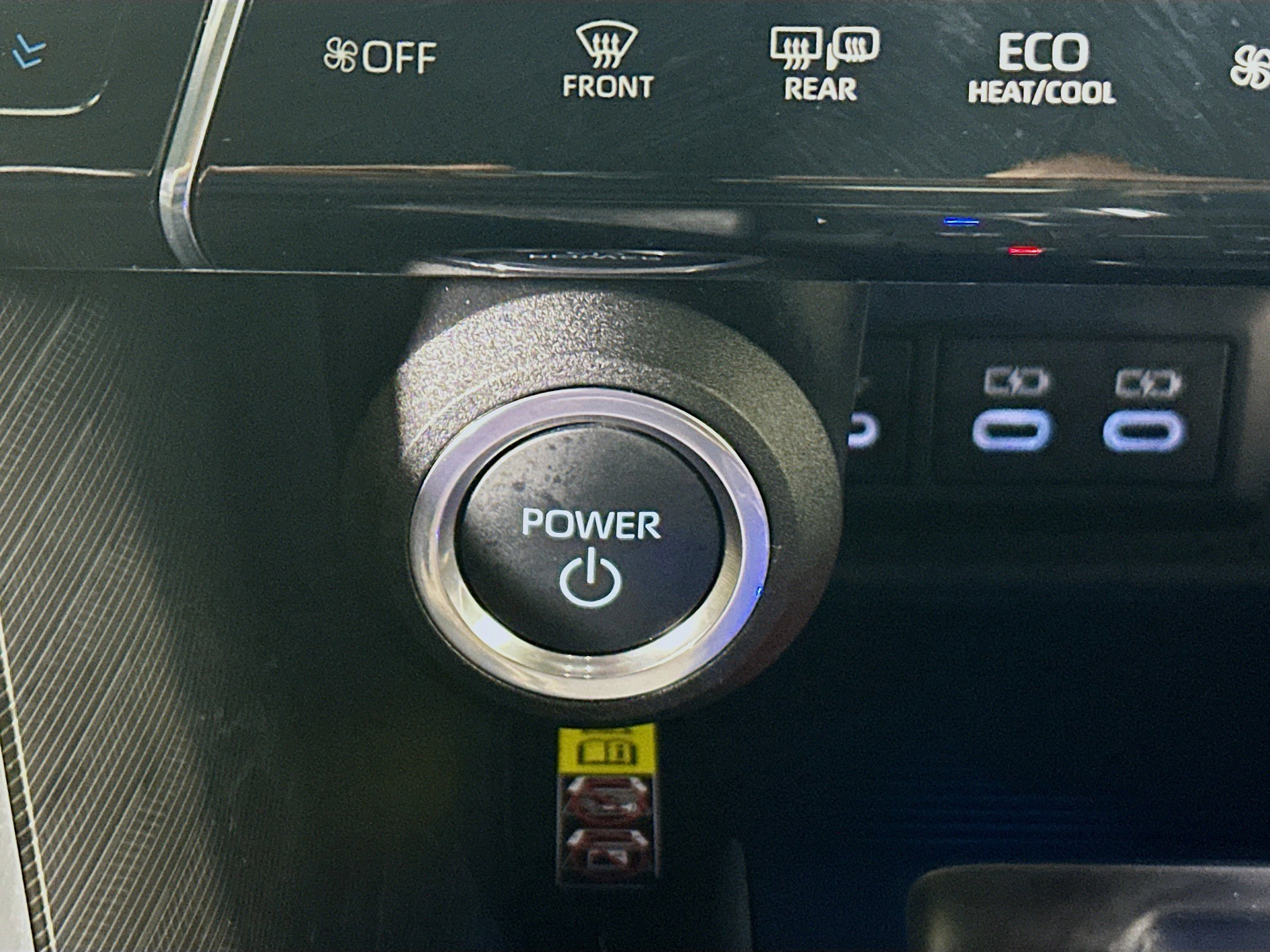Used 2024 Toyota Venza XLE AWD/4WD image 20