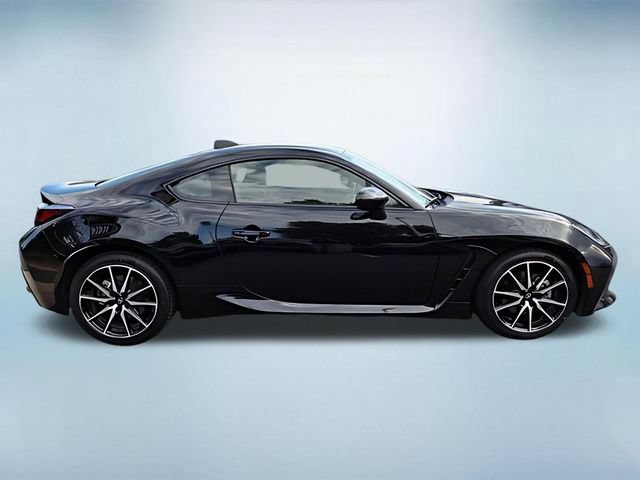 Used 2022 Toyota GR86 w/ ALL Weather Mat Package (TMS) RWD image 3