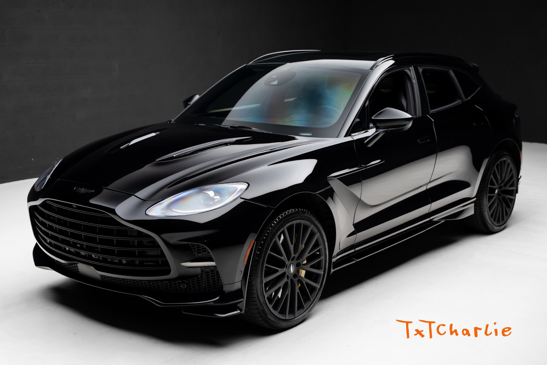 Used 2024 Aston Martin DBX 707