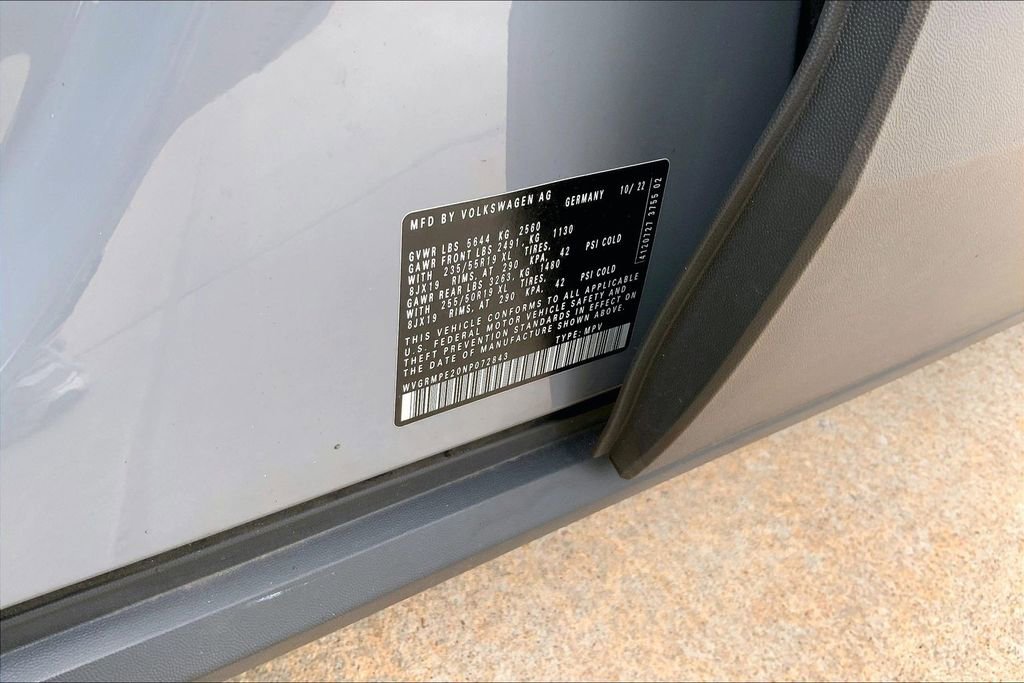 Certified 2022 Volkswagen ID.4 Pro RWD image 31