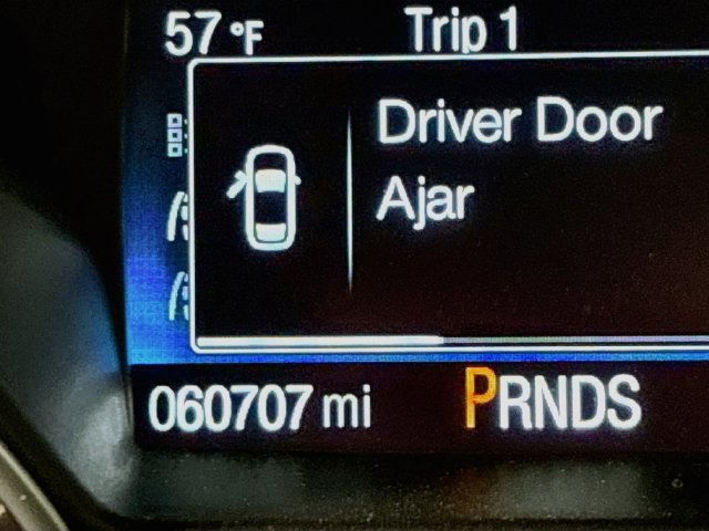 Used 2018 Ford Escape SE w/ SE Sync 3 Package FWD image 13