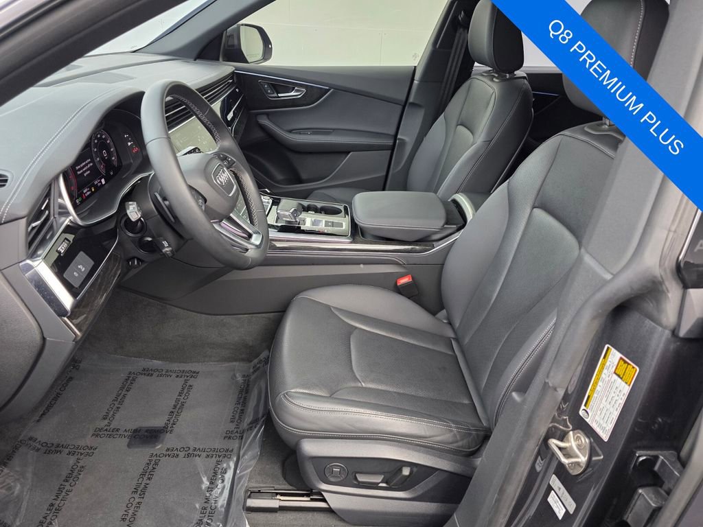Used 2025 Audi Q8 Premium Plus w/ Premium Plus Package image 9