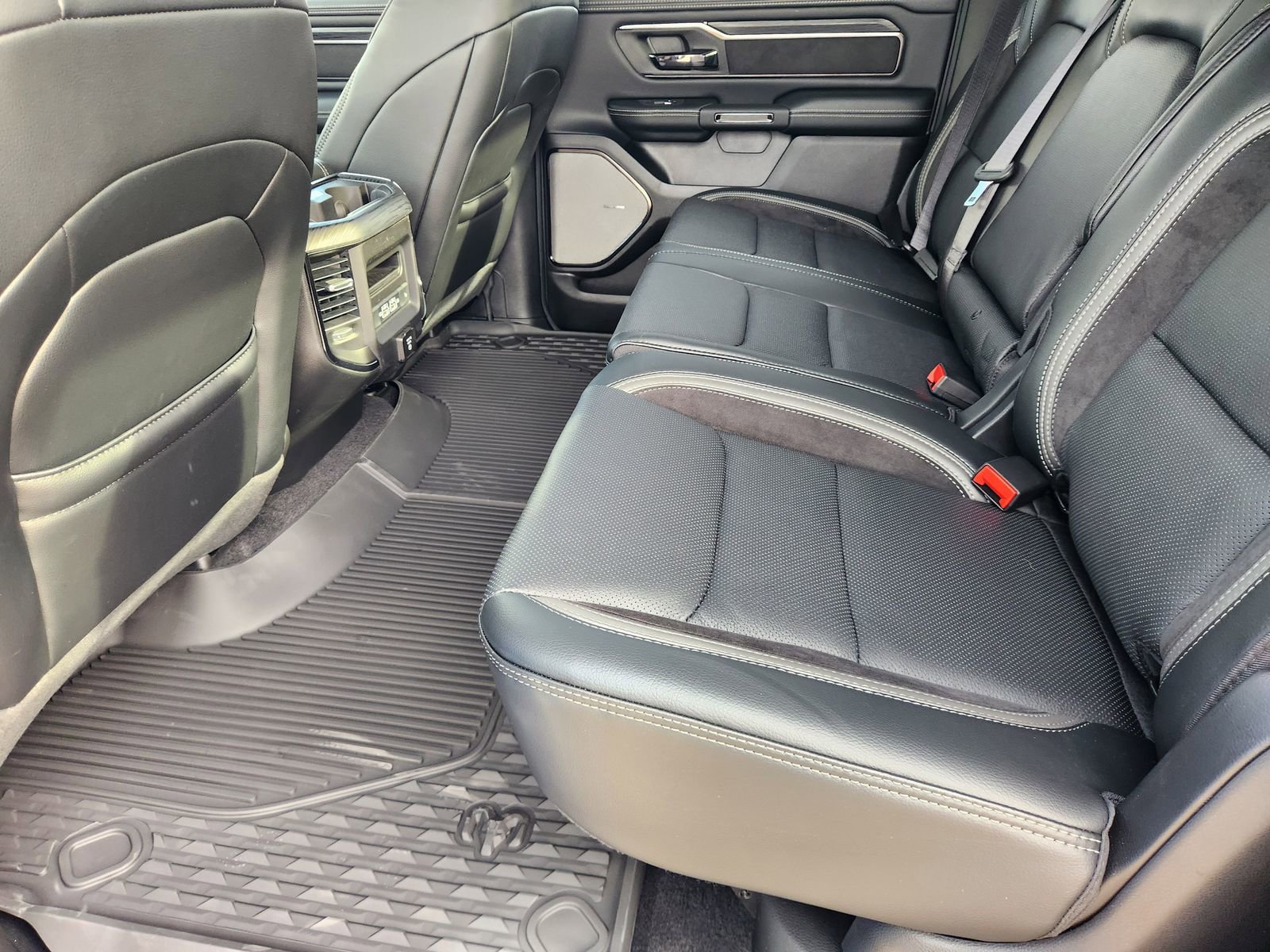 New 2026 RAM 1500 Rebel w/ G/T Package image 23