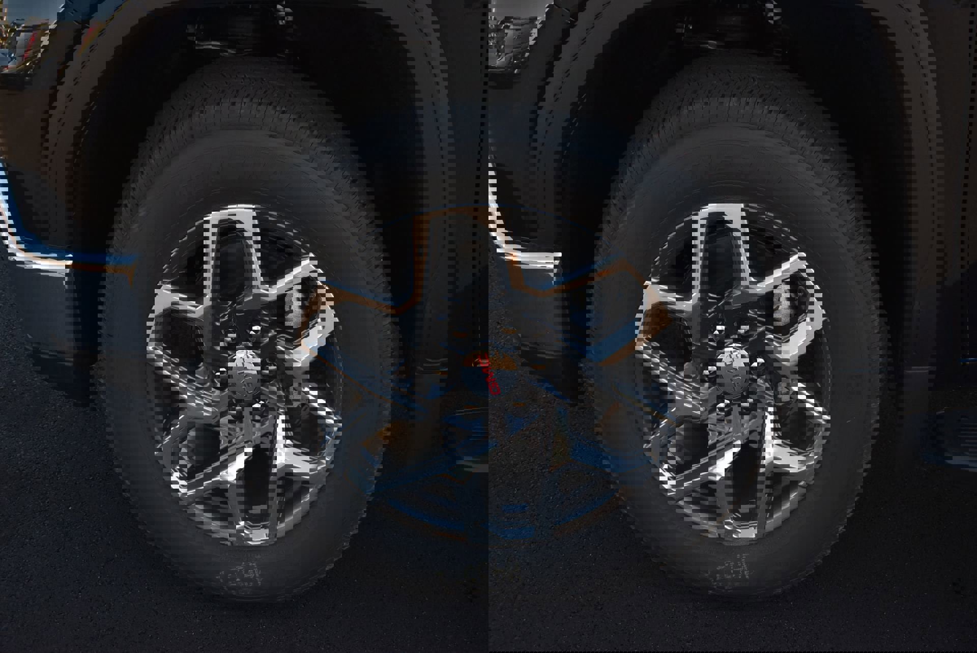 New 2026 GMC Sierra 1500 SLT w/ SLT Premium Package image 9