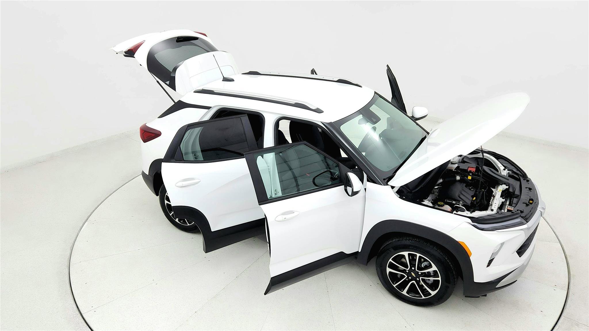 Used 2025 Chevrolet TrailBlazer LT image 24