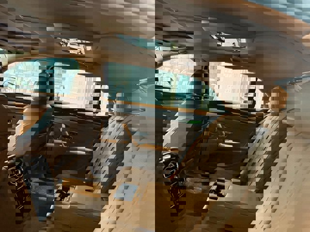 Used 2014 Bentley Flying Spur W12 image 14