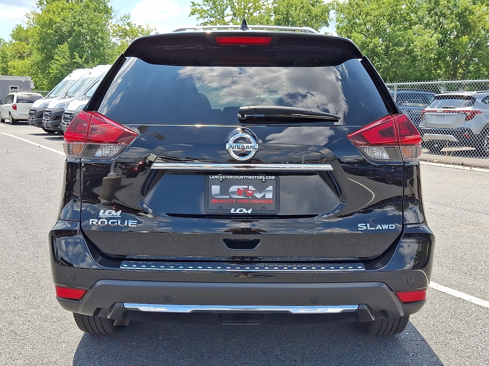 Used 2019 Nissan Rogue SL w/ Premium Package AWD/4WD image 7