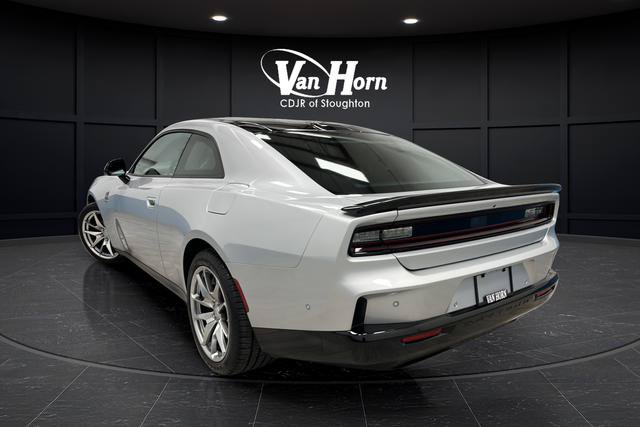 Used 2025 Dodge Charger R/T Scat Pack w/ Track Pack image 5