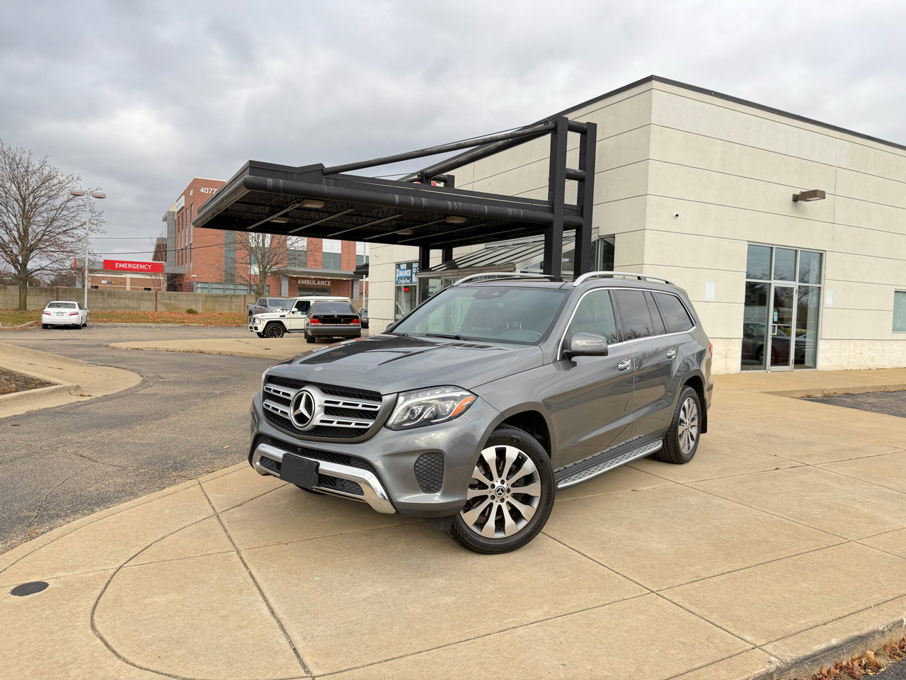 Used 2018 Mercedes-Benz GLS 450 4MATIC image 1