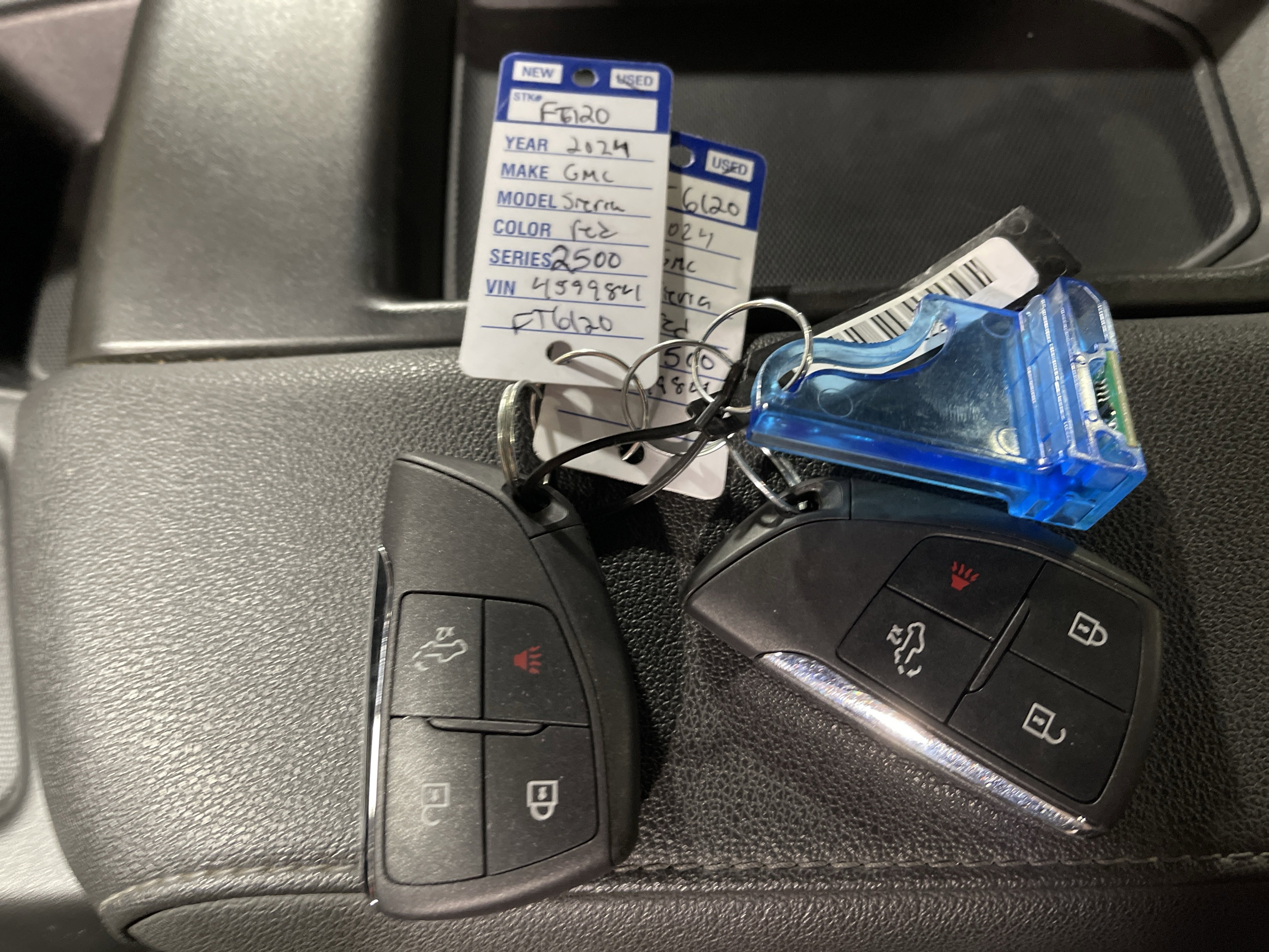 Used 2024 GMC Sierra 2500 Pro image 27