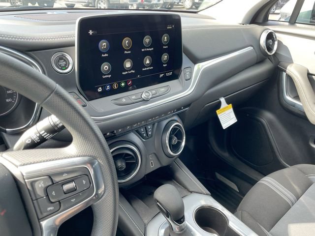 Used 2024 Chevrolet Blazer LT w/ Convenience Package image 21