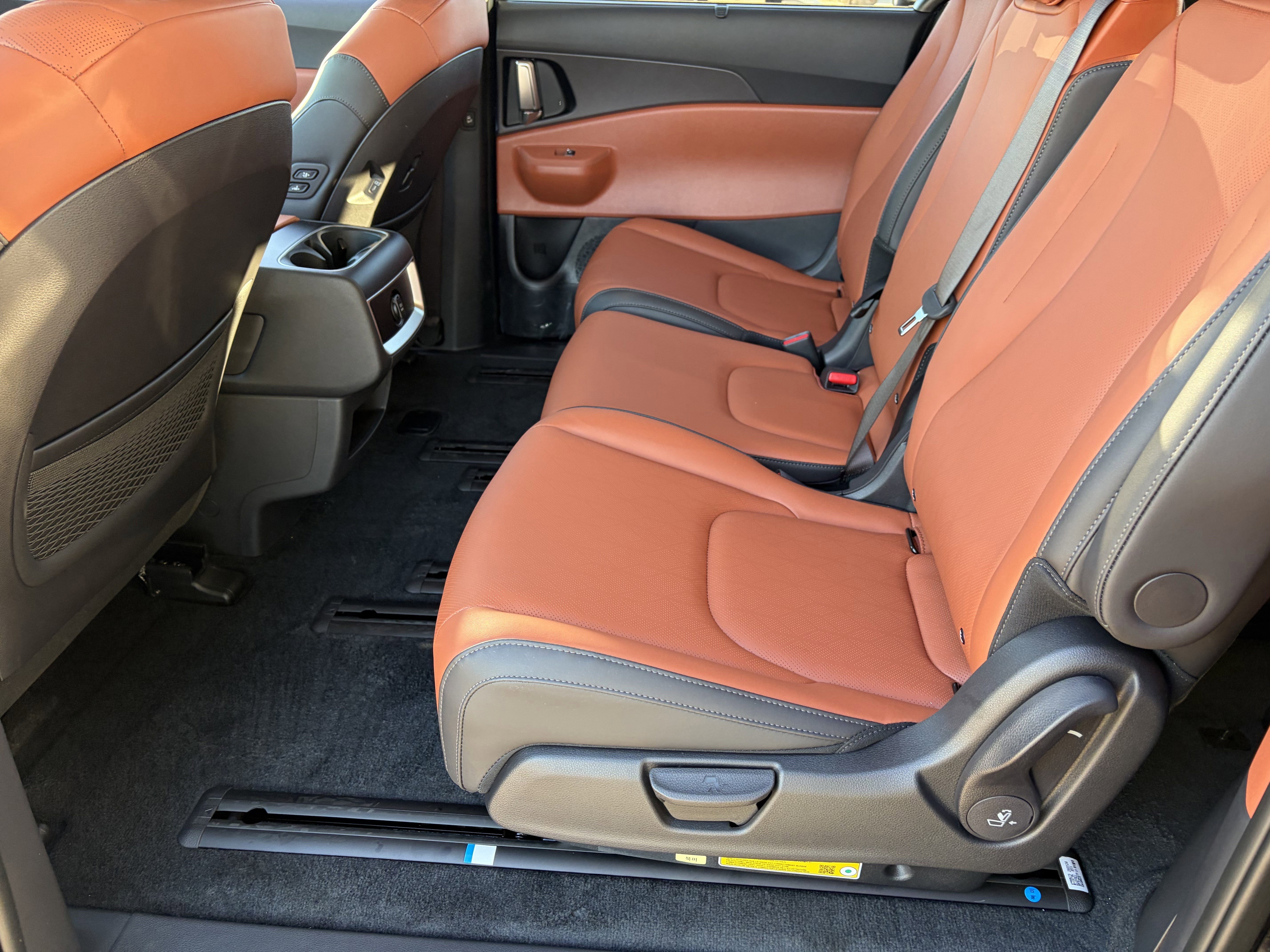 New 2026 Kia Carnival EX image 15