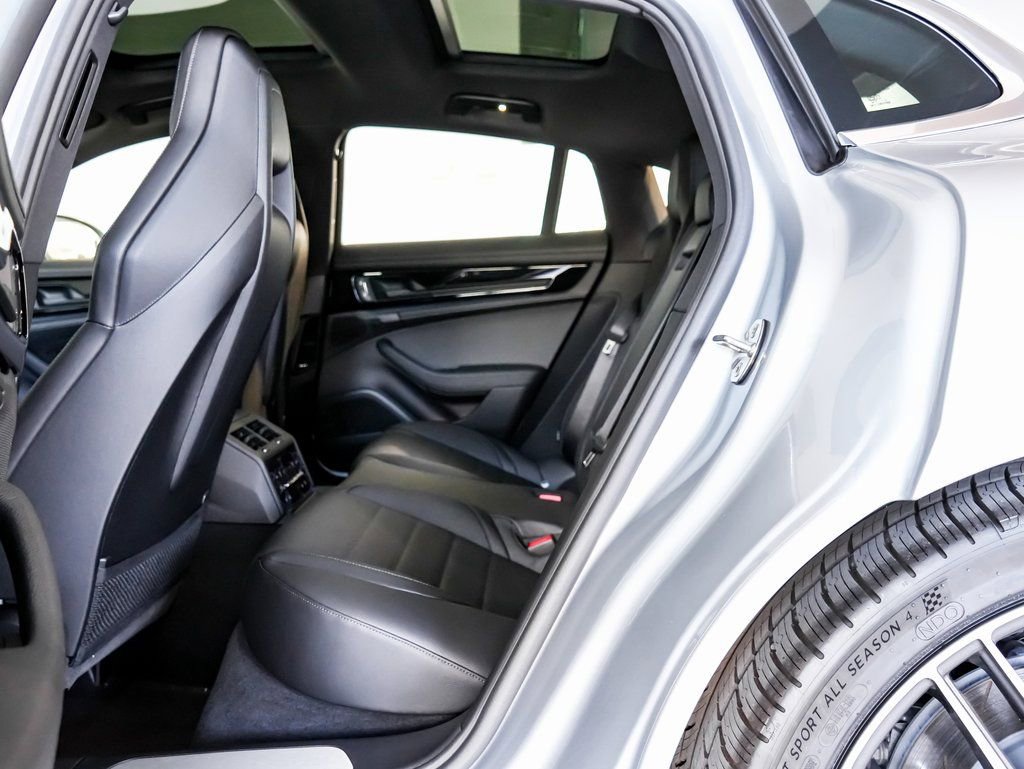 New 2026 Porsche Panamera 4 AWD/4WD image 23