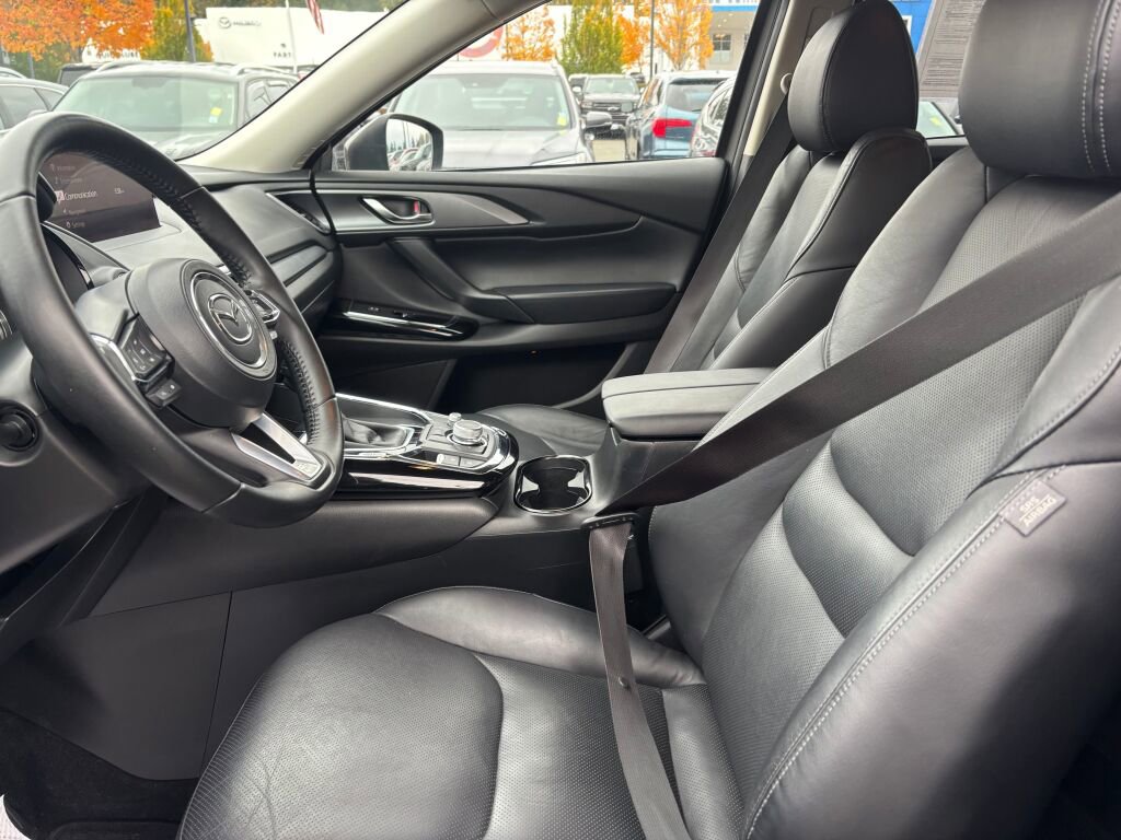 Used 2022 MAZDA CX-9 Touring image 15