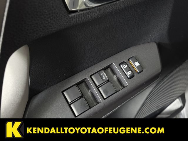 Used 2017 Toyota RAV4 XLE w/ Convenience Package AWD/4WD image 21