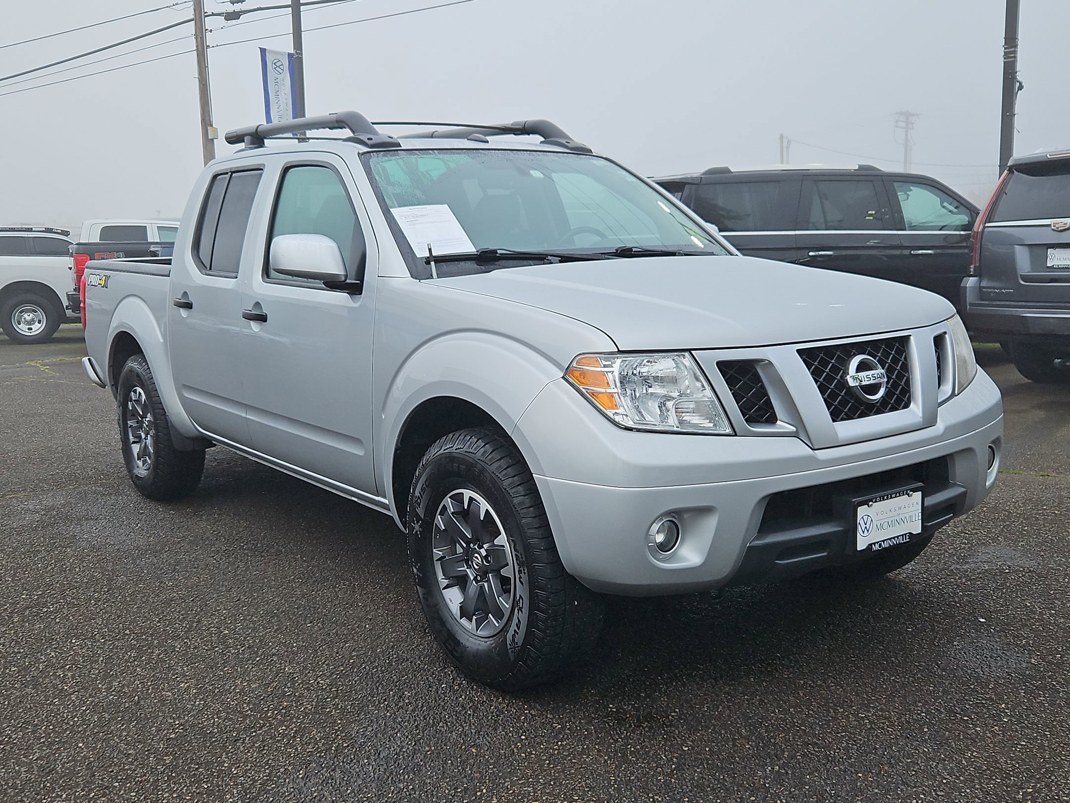 Used 2021 Nissan Frontier PRO-4X w/ Pro-4x Utility Package image 7