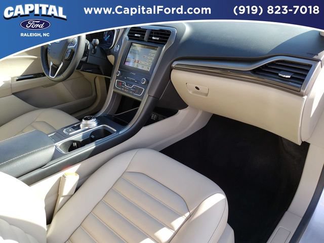 Used 2019 Ford Fusion SEL FWD image 46