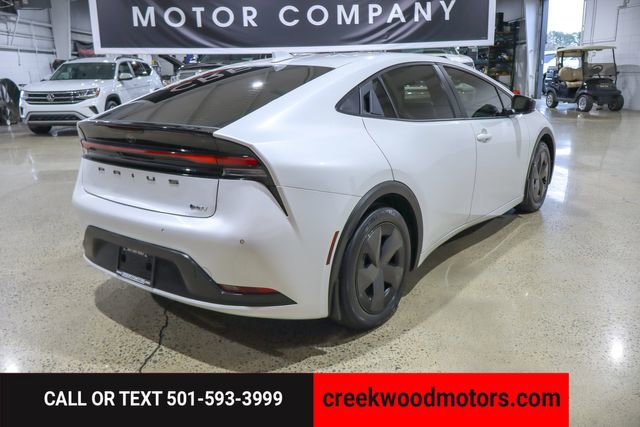 Used 2023 Toyota Prius LE image 4