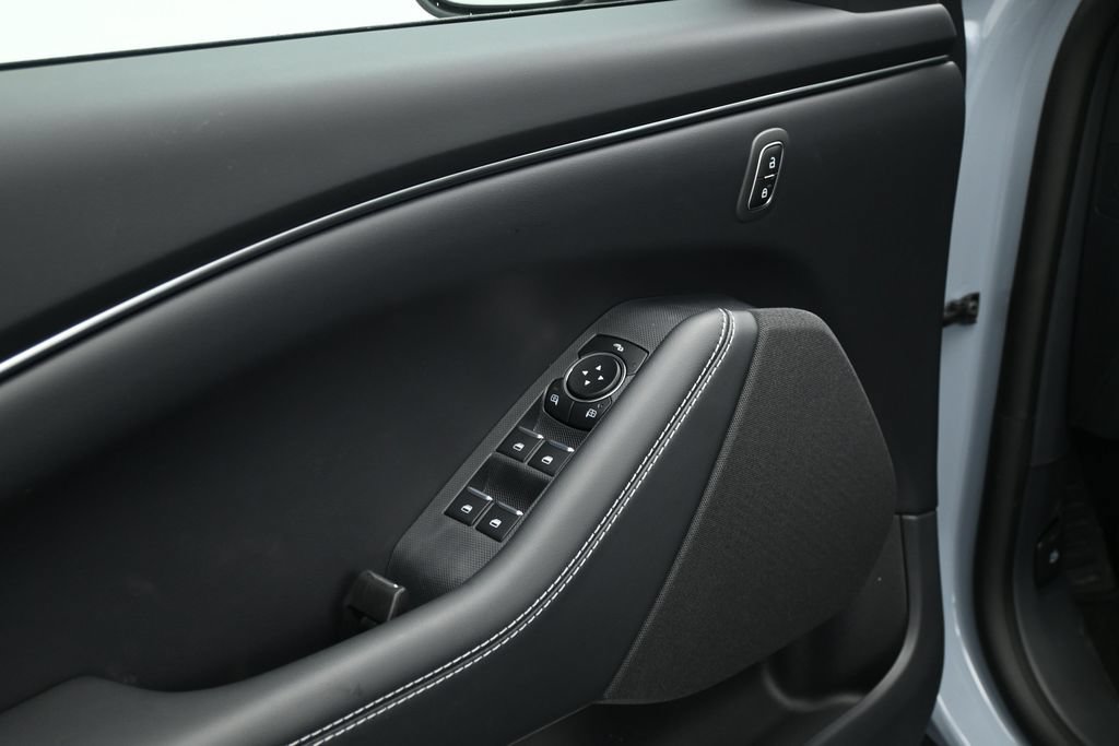 New 2026 Ford Mustang Mach-E Select RWD image 9