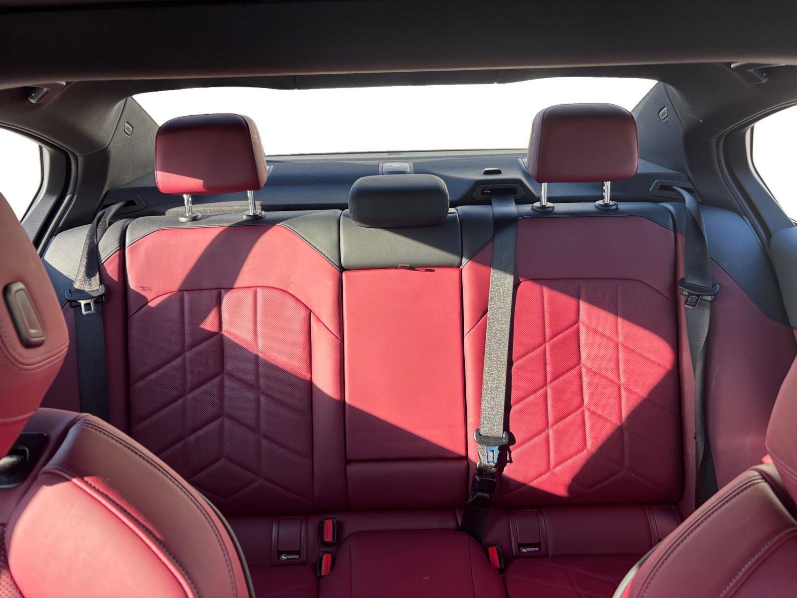 Certified 2025 BMW 540i xDrive w/ Premium Package image 24