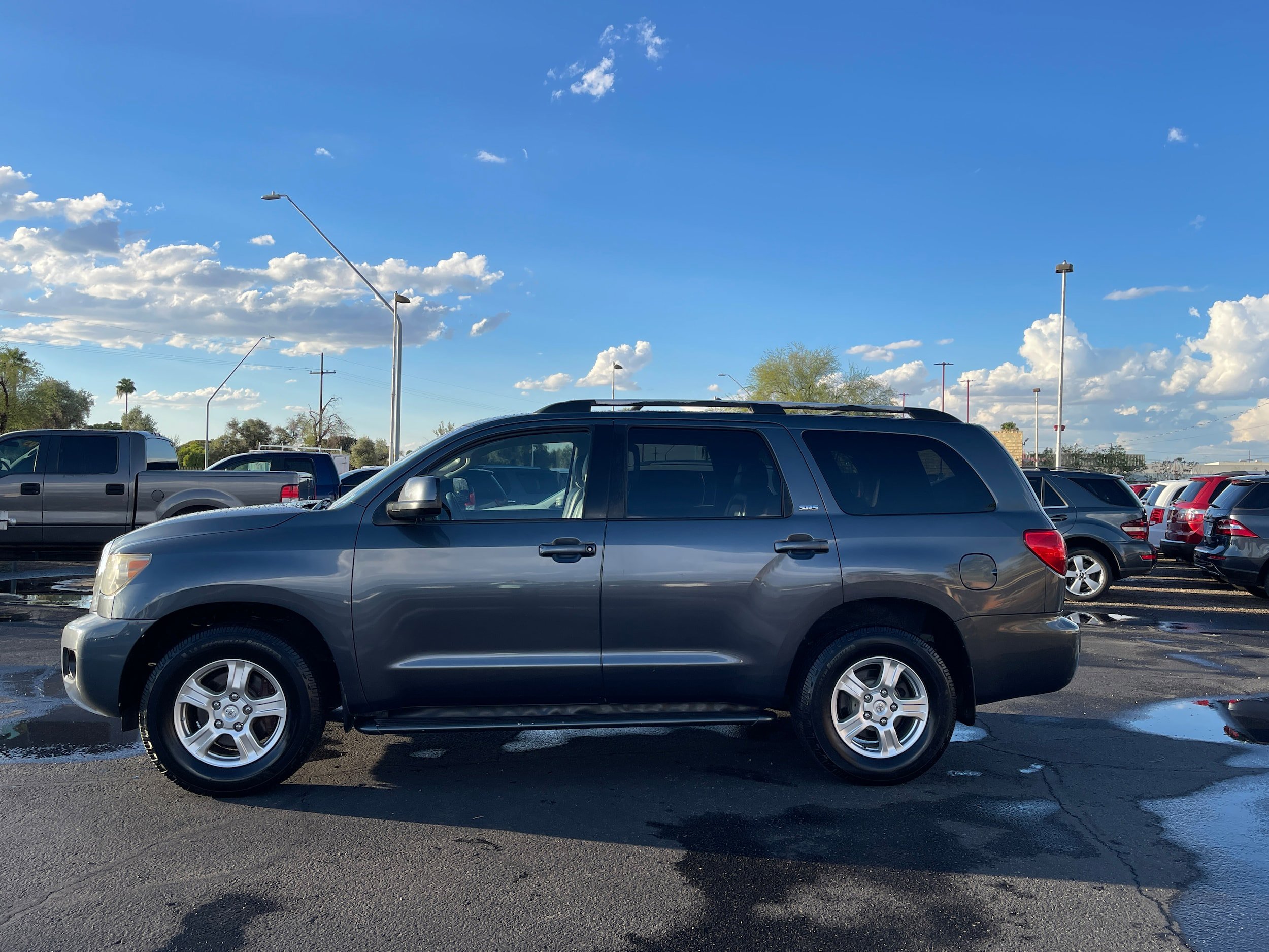 Used 2008 Toyota Sequoia SR5 image 2