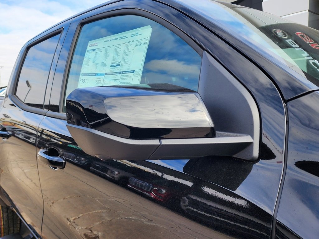 New 2026 GMC Canyon AT4 w/ Technology Plus Package image 11