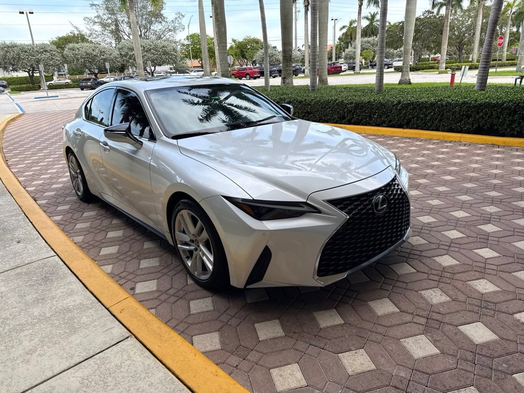 Used 2024 Lexus IS 300 w/ Comfort Package RWD image 5