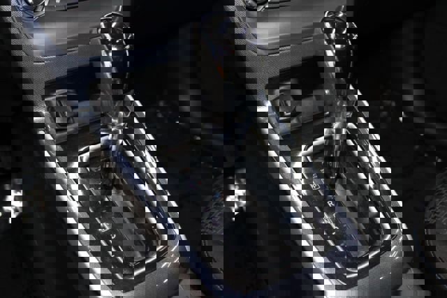 Used 2017 Nissan Sentra SR w/ SR Midnight Edition image 12