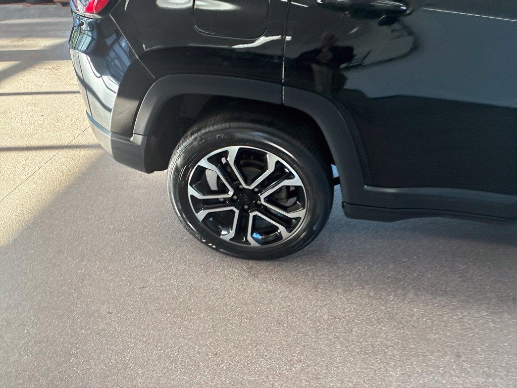 Certified 2023 Jeep Compass Limited AWD/4WD image 34