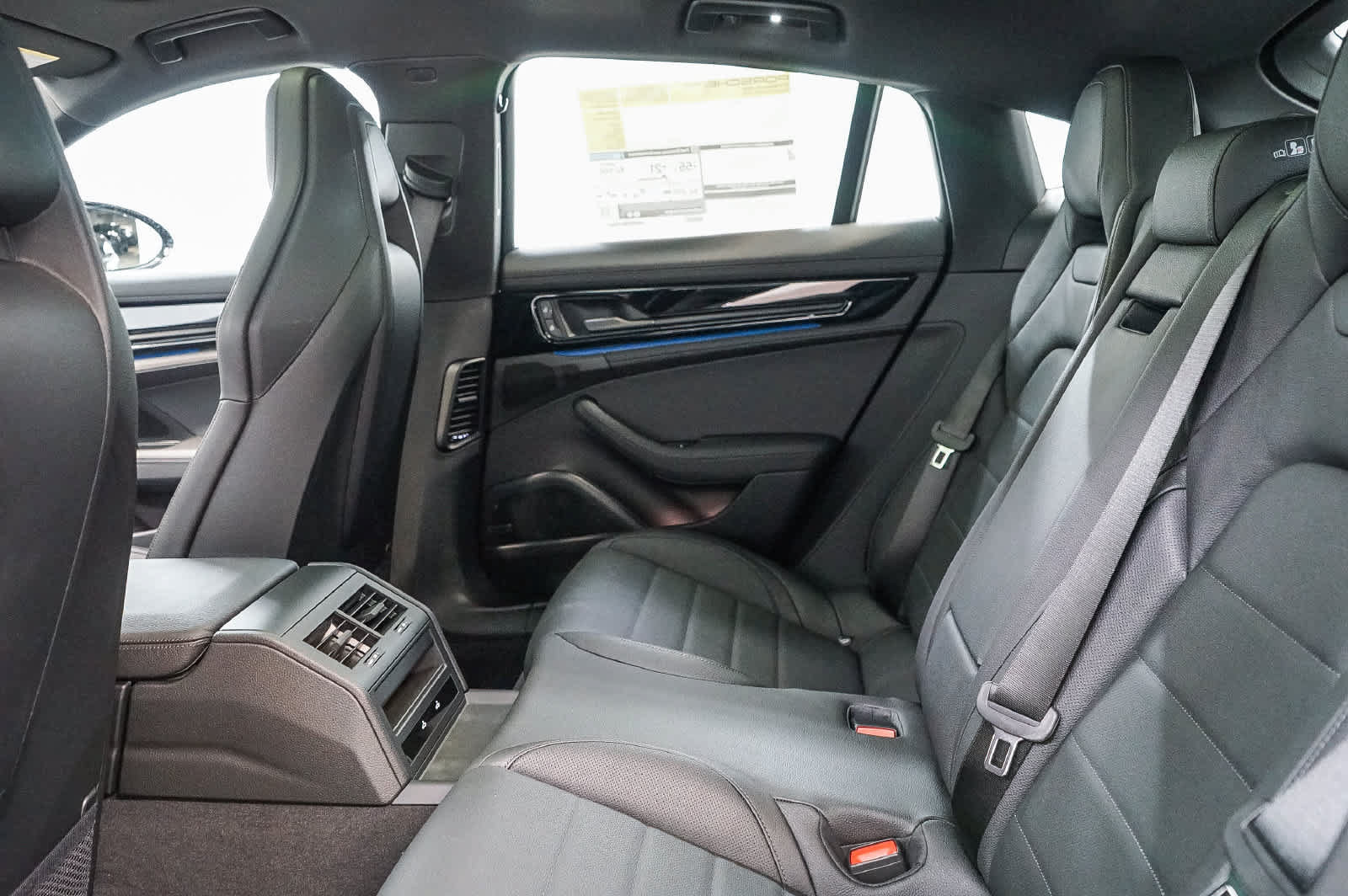 New 2026 Porsche Panamera 4 AWD/4WD image 24